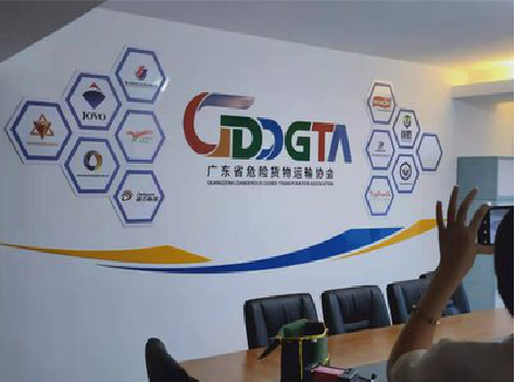 石屏公司走廊文化墙如何设计布置？